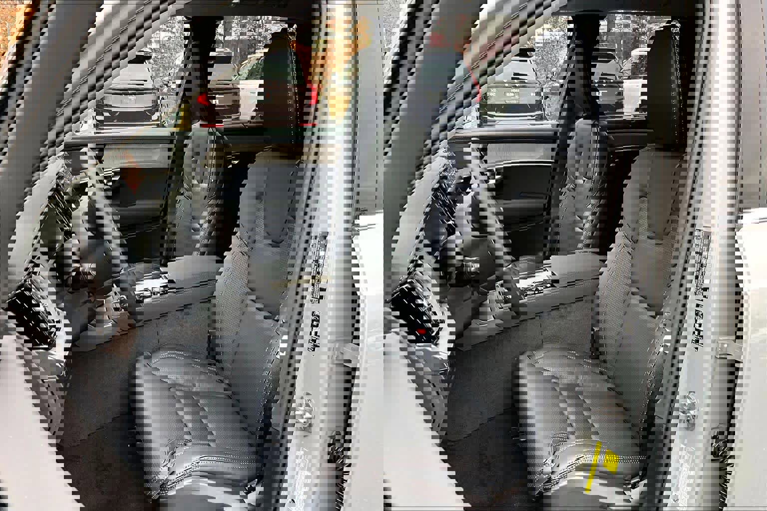 New 2026 Volvo XC90 B6 Ultra w/ Protection Package image 13