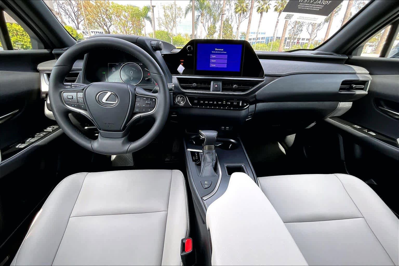 Certified 2023 Lexus UX 250h FWD w/ Accessory Package (Z2) image 14