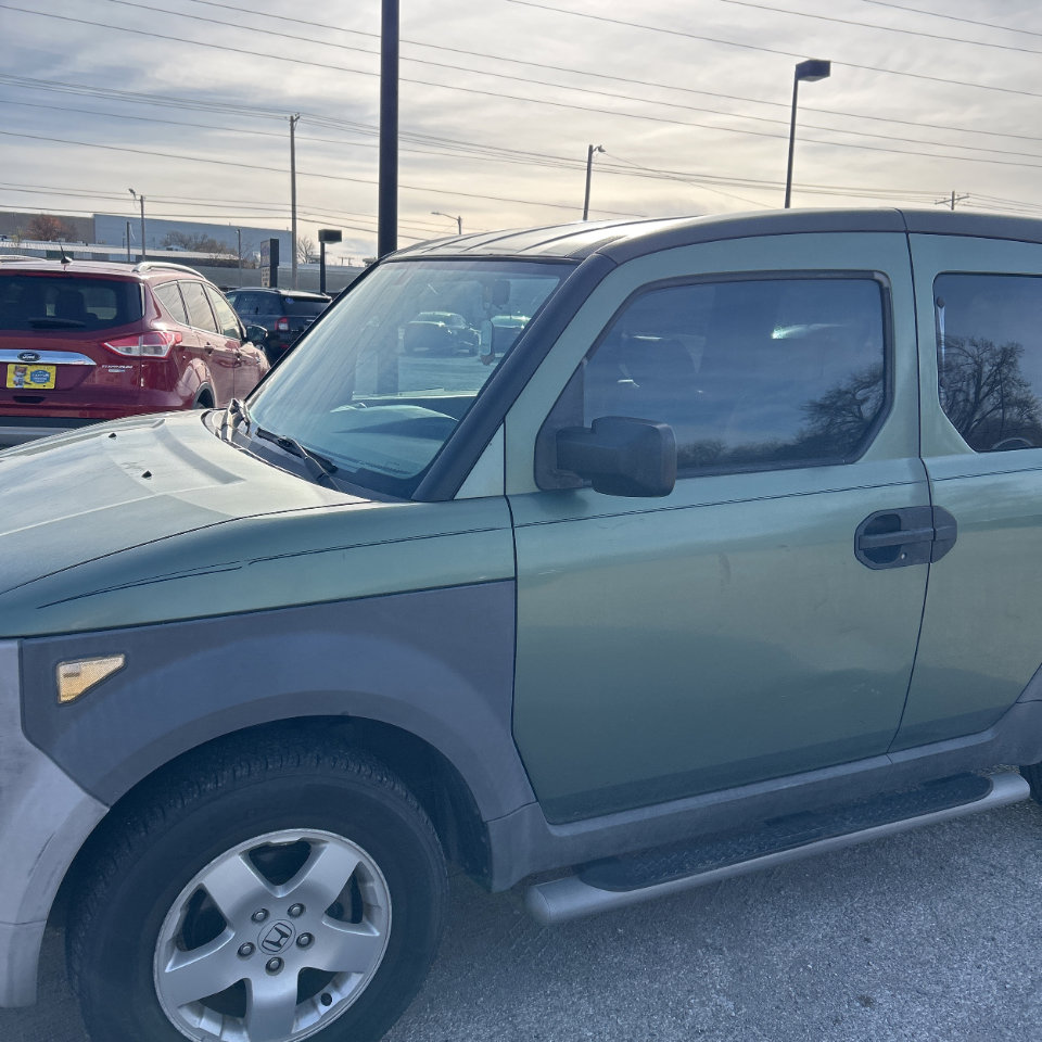 Used 2004 Honda Element EX image 12