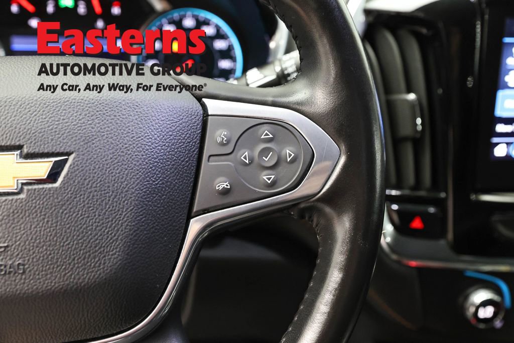 Used 2021 Chevrolet Traverse LT AWD/4WD image 16