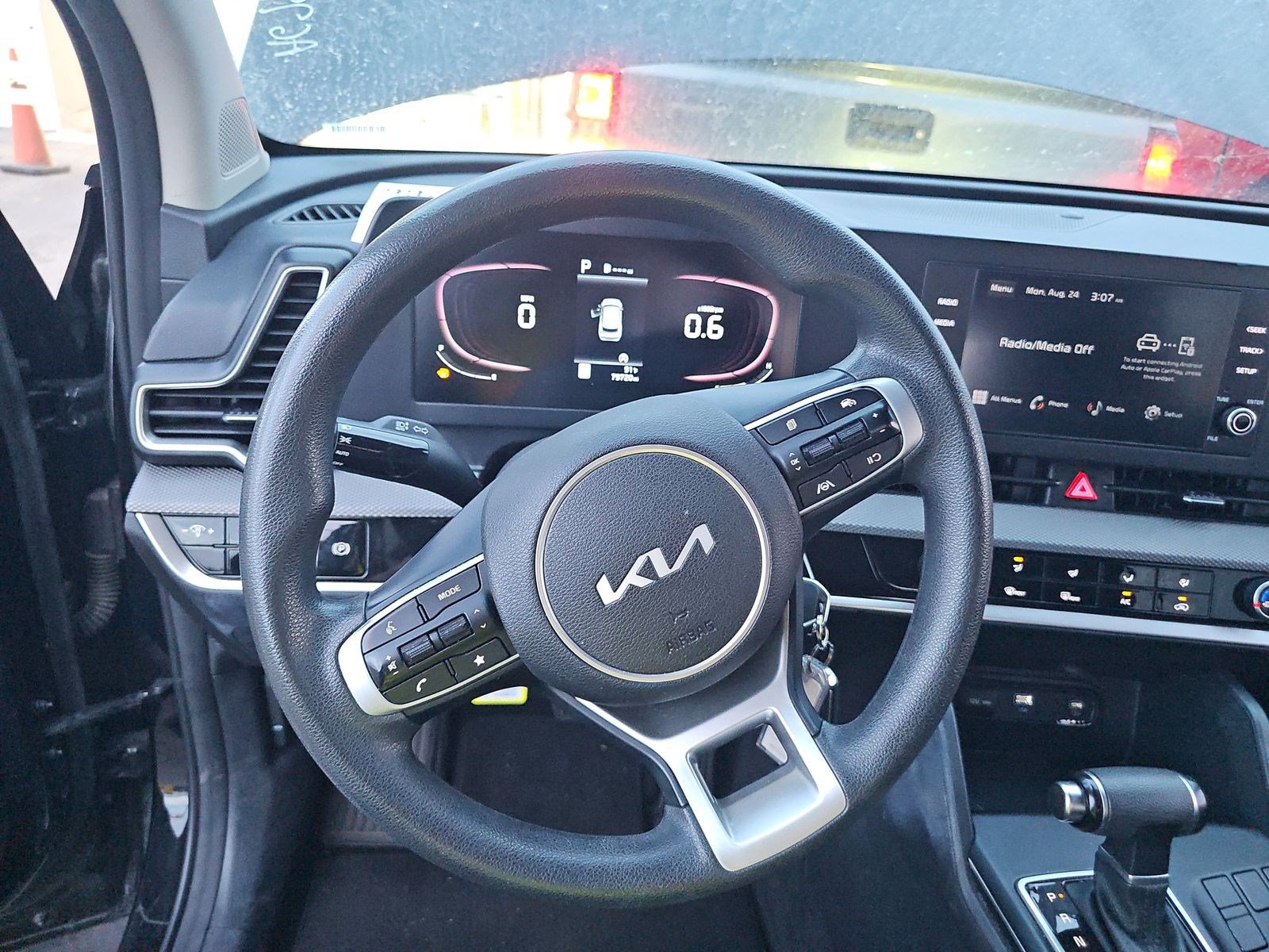 Used 2023 Kia Sportage LX FWD image 8