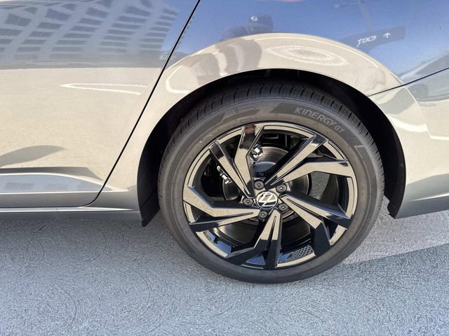 New 2026 Volkswagen Jetta SE image 6