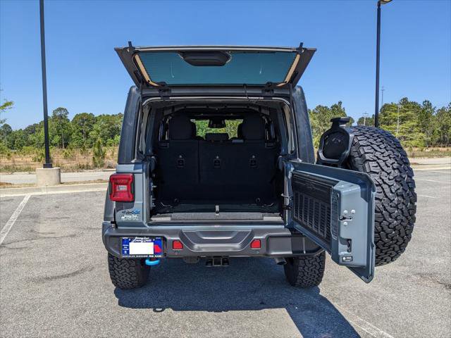 Certified 2025 Jeep Wrangler Unlimited Rubicon 4xe w/ Safety Group AWD/4WD image 44