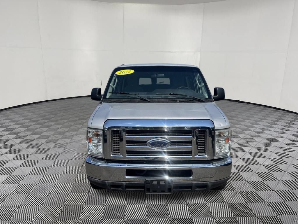 Used 2012 Ford E-350 and Econoline 350 XLT RWD image 2