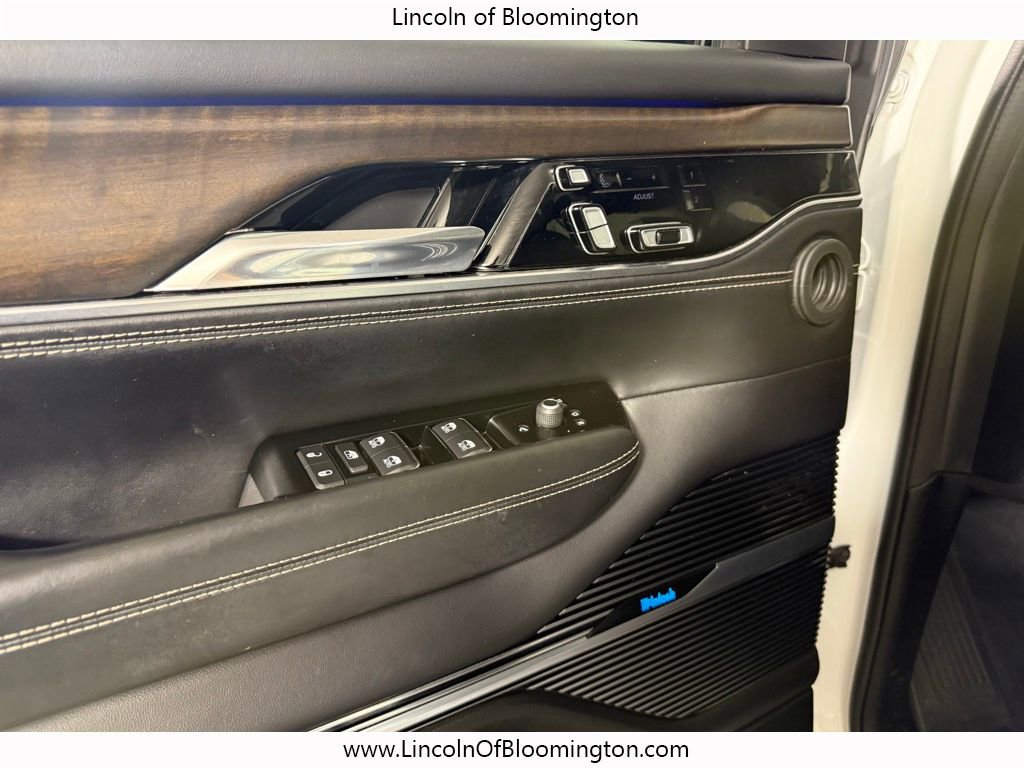 Used 2022 Jeep Grand Wagoneer Series I image 18