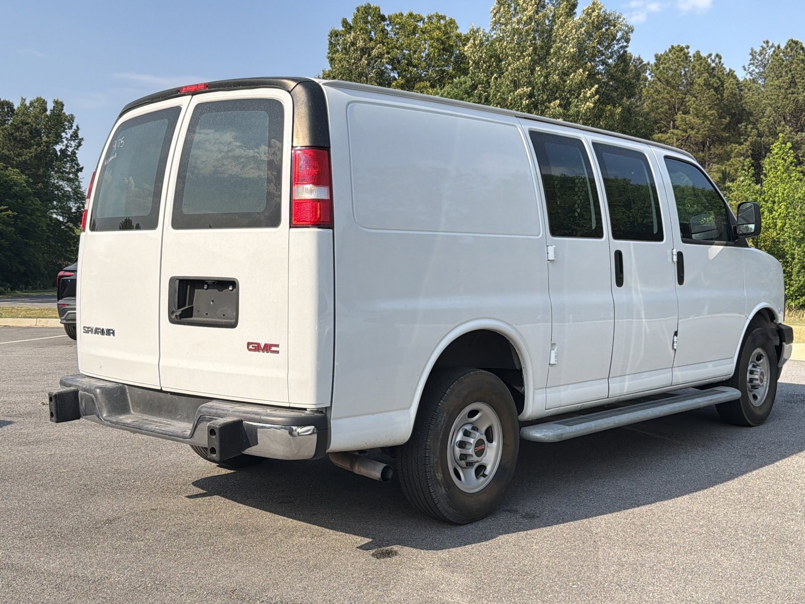 Used 2024 GMC Savana 2500 w/ Driver Convenience Package RWD image 12