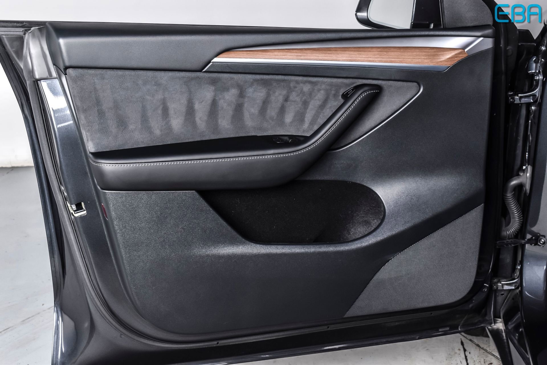 Used 2024 Tesla Model Y Long Range image 13