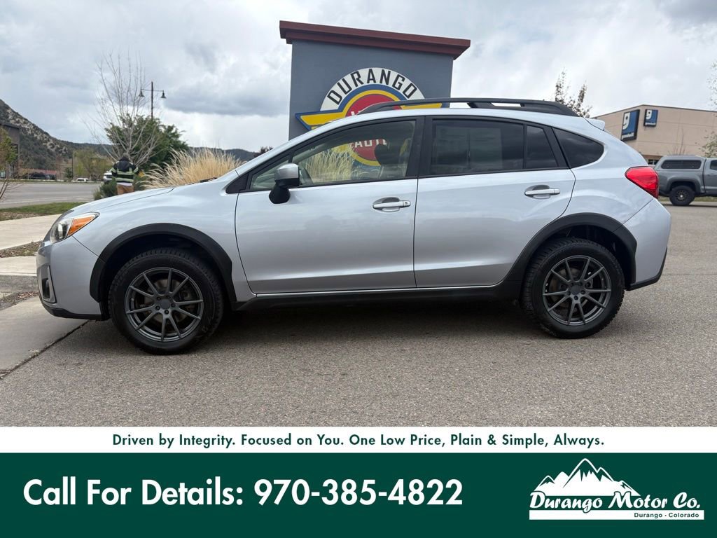 Used 2017 Subaru Crosstrek 2.0i Premium image 3