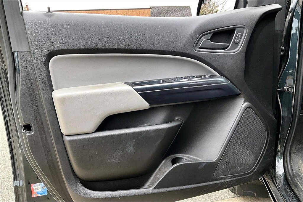 Used 2018 Chevrolet Colorado W/T w/ WT Convenience Package image 14