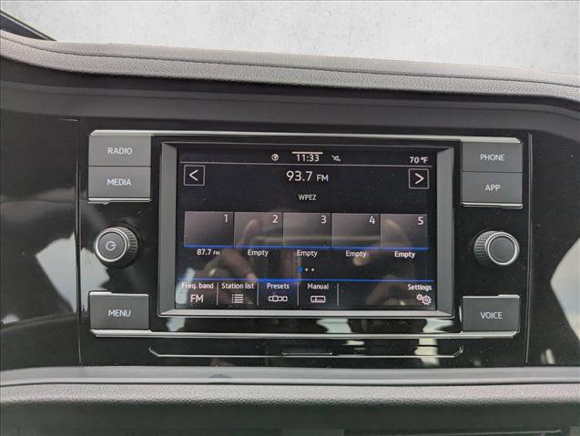 Used 2024 Volkswagen Jetta Sport image 17