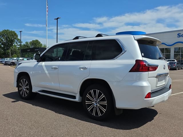 Used 2018 Lexus LX 570 4WD w/ Luxury Package image 5