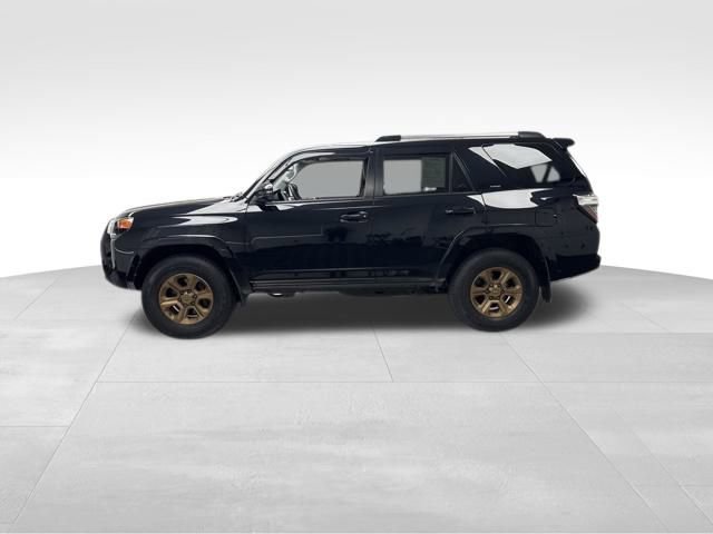 Used 2020 Toyota 4Runner SR5 image 7