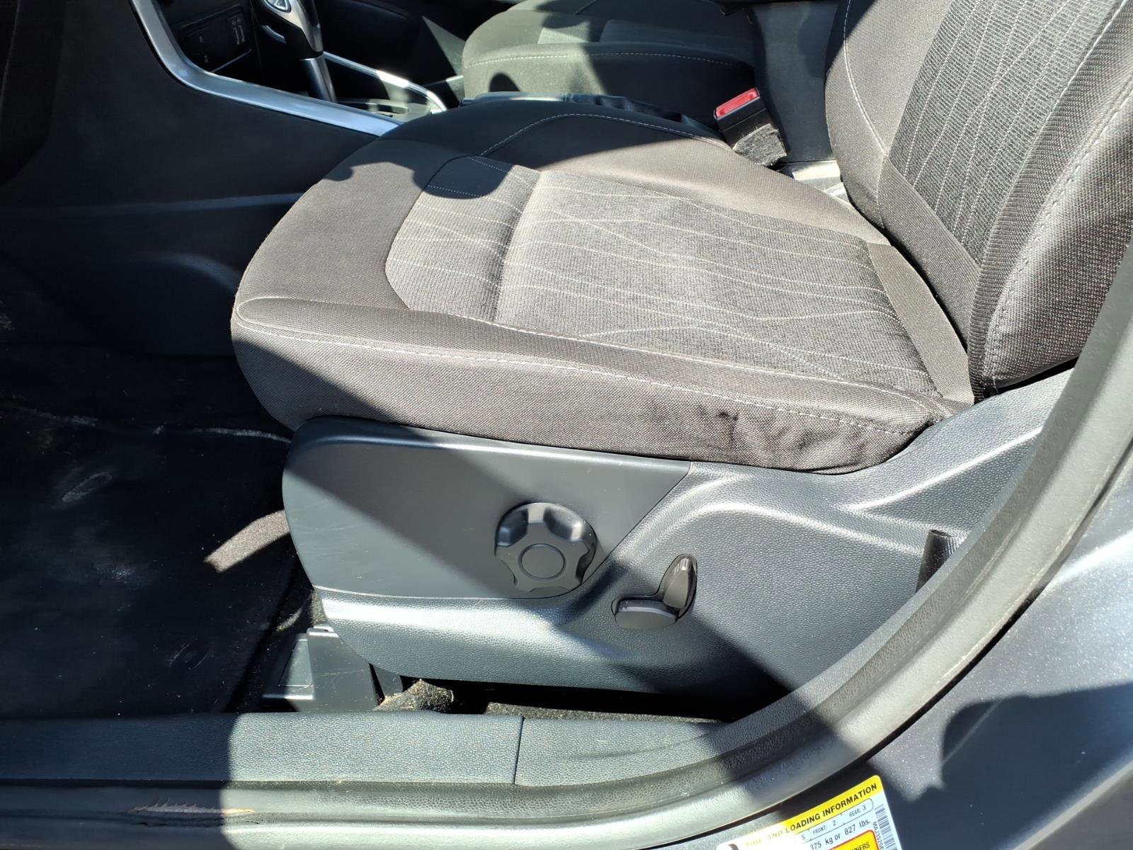 Used 2019 Ford EcoSport SE FWD image 15