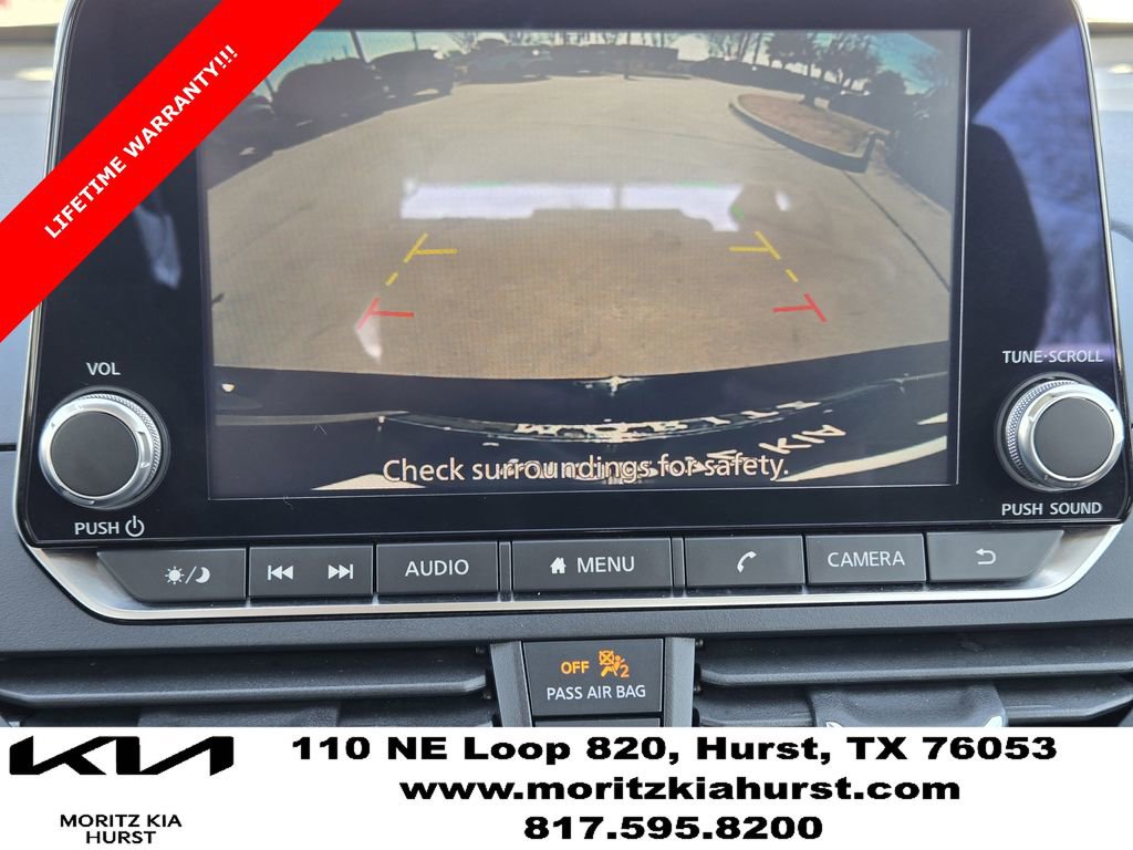 Used 2024 Nissan Altima 2.5 SV image 7