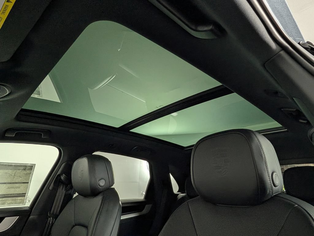 New 2026 Porsche Cayenne AWD/4WD image 29