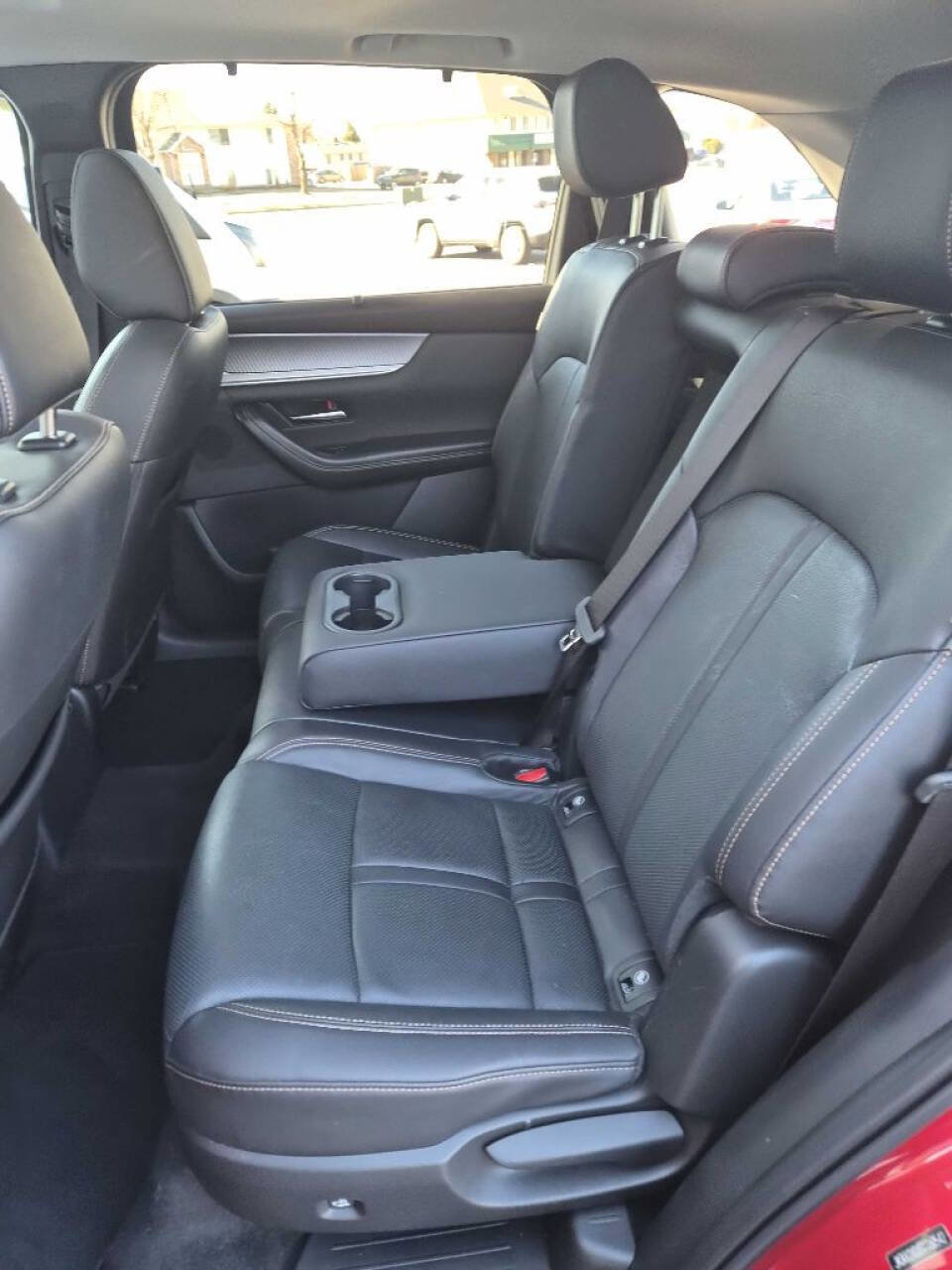 Used 2024 MAZDA CX-90 3.3 Turbo w/ Preferred Plus image 16