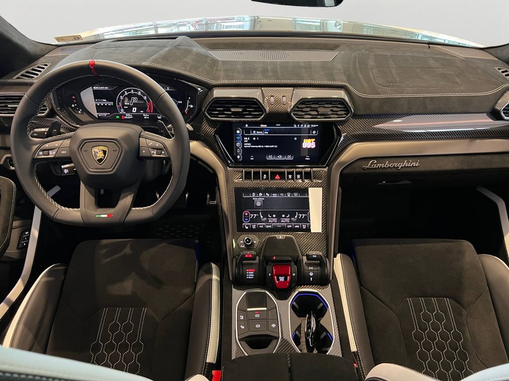 Used 2024 Lamborghini Urus Performante image 14