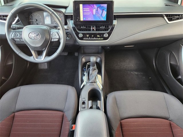Used 2025 Toyota Corolla SE image 19