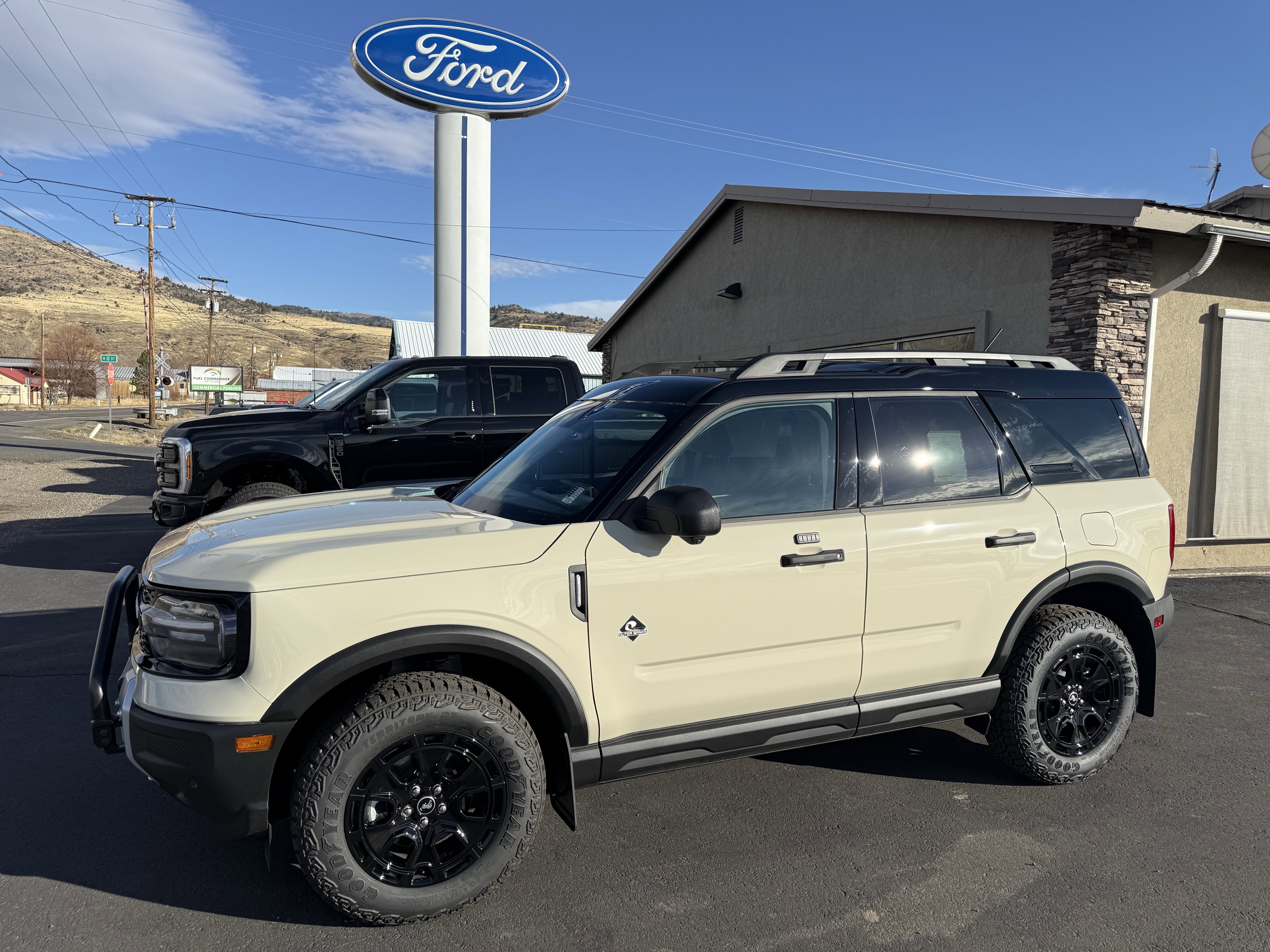 New 2025 Ford Bronco Sport Outer Banks w/ Sasquatch Outer Banks Package
