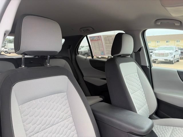 Used 2021 Chevrolet Equinox LS w/ LS Convenience Package AWD/4WD image 51