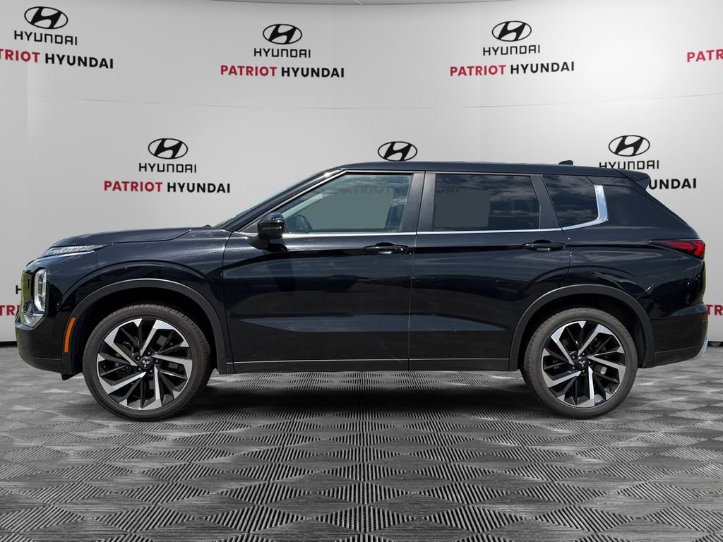 Used 2024 Mitsubishi Outlander SE AWD/4WD image 6
