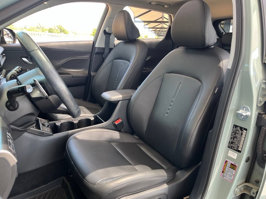 Used 2024 Hyundai Kona Limited FWD image 22