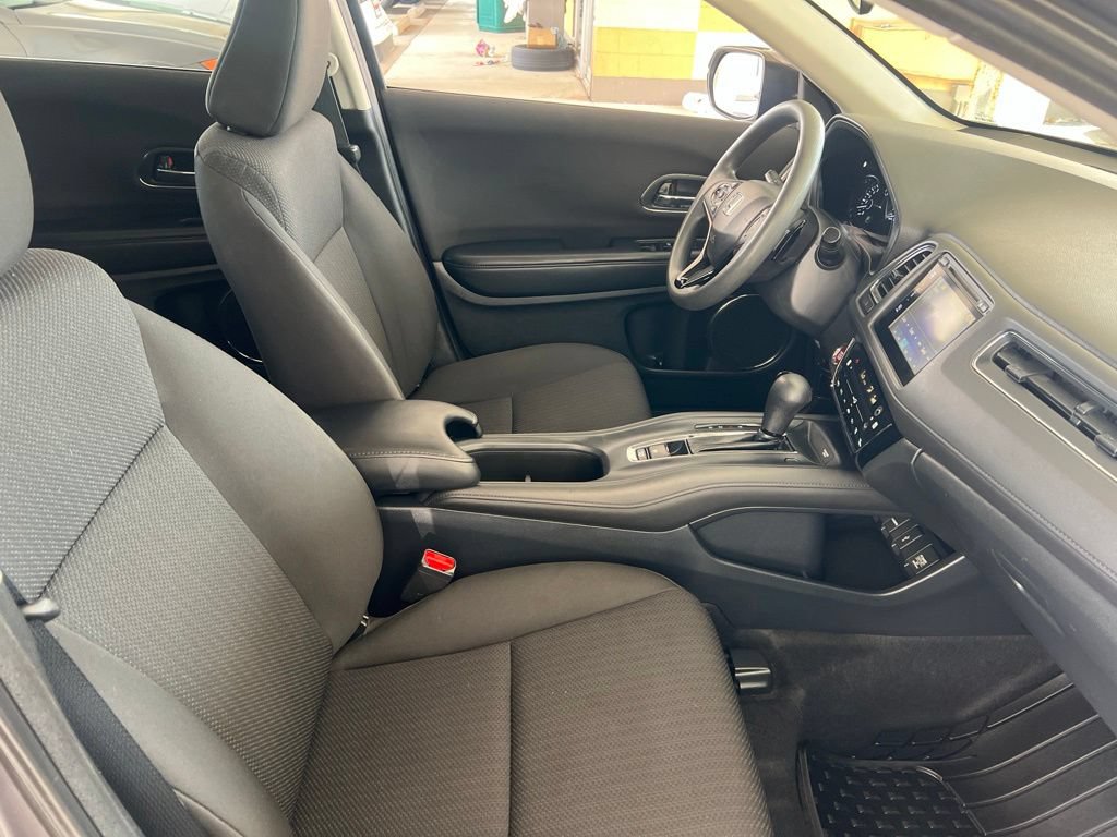 Used 2017 Honda HR-V EX image 20
