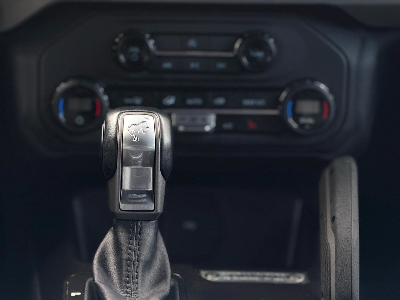 Used 2023 Ford Bronco Big Bend w/ Sasquatch Package AWD/4WD image 20