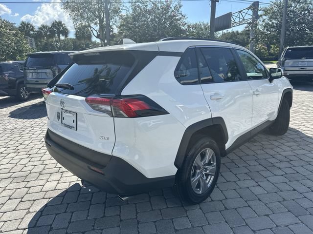 Used 2024 Toyota RAV4 XLE FWD image 33