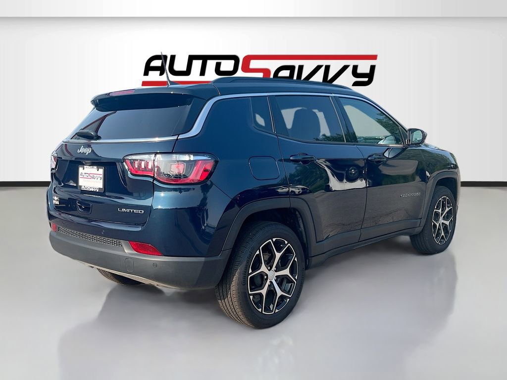 Used 2024 Jeep Compass Limited image 7
