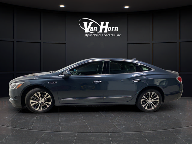 Used 2019 Buick LaCrosse Essence FWD image 4