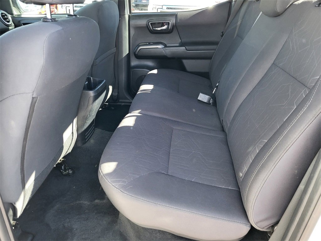 Used 2017 Toyota Tacoma TRD Sport w/ Premium & Technology Package image 17