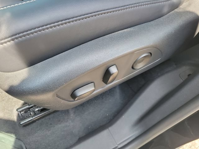 New 2026 GMC Acadia Elevation w/ Elevation Premium Package FWD image 18