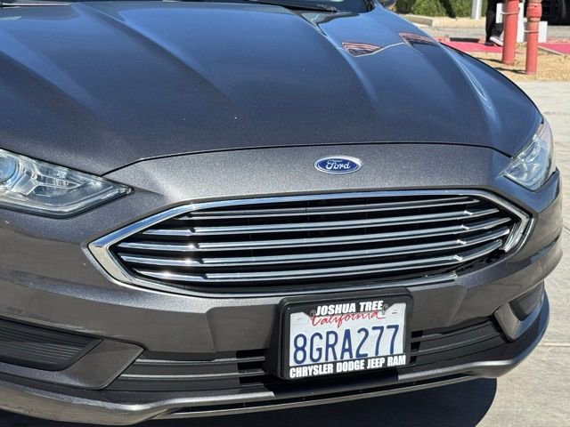 Used 2018 Ford Fusion SE w/ Fusion SE Technology Package image 7