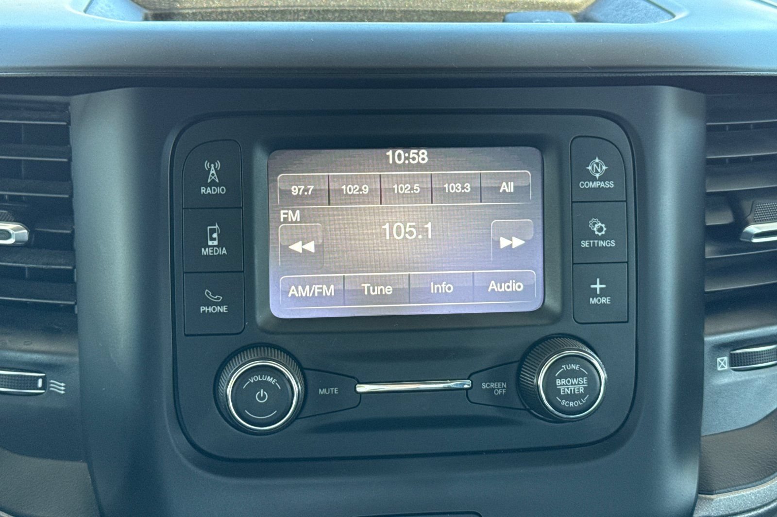 Used 2020 RAM 1500 Tradesman w/ Trailer Tow Group AWD/4WD image 28
