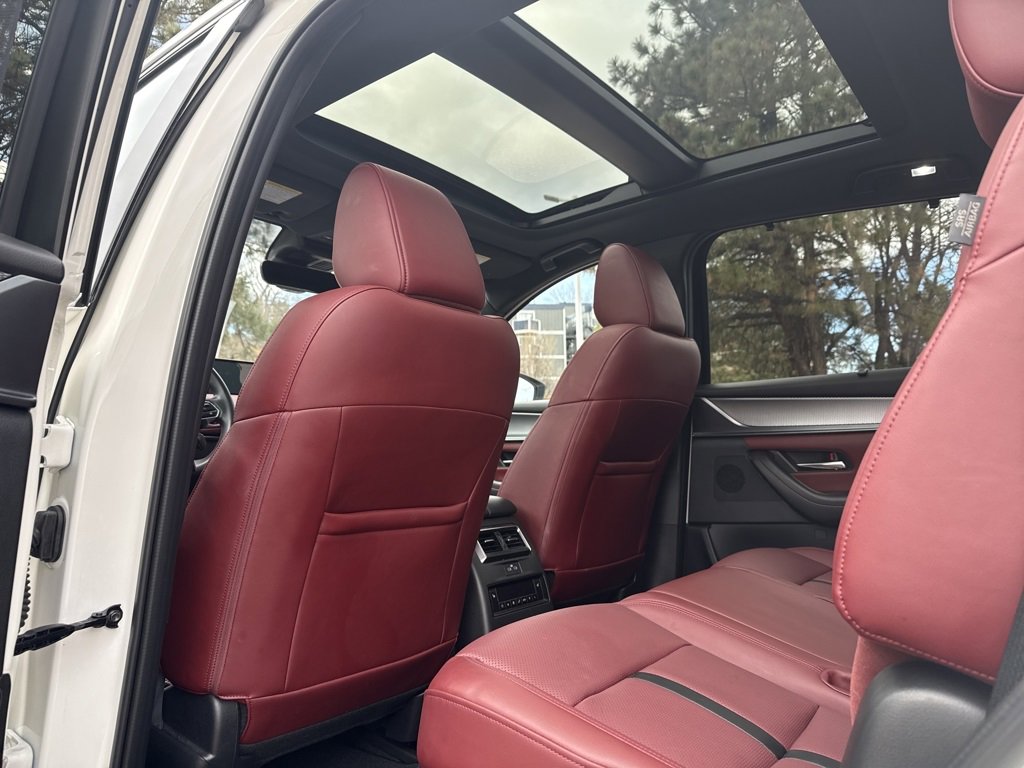 Used 2025 MAZDA CX-70 Plug-In Hybrid w/ Premium Plus image 23