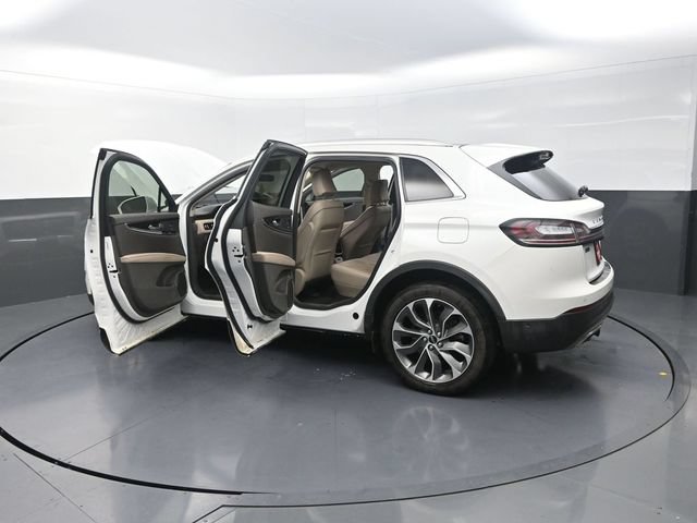 Used 2022 Lincoln Nautilus Reserve w/ Equipment Group 201A AWD/4WD image 43