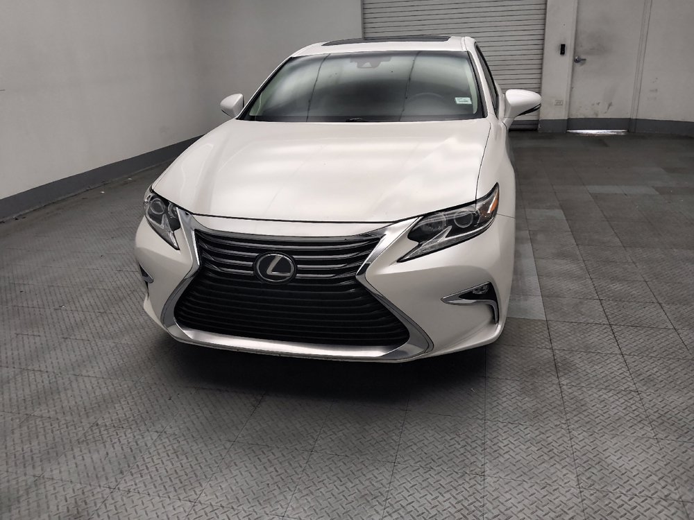 Used 2017 Lexus ES 350 w/ Accessory Package 2 FWD image 15