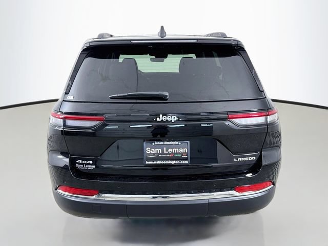 New 2027 Jeep Grand Cherokee Laredo AWD/4WD image 6