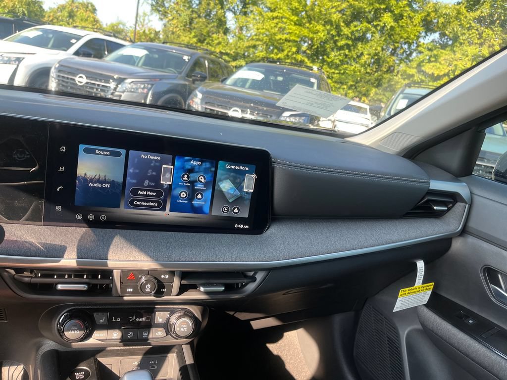 New 2027 Nissan Kicks SV w/ SV Premium Package FWD image 16