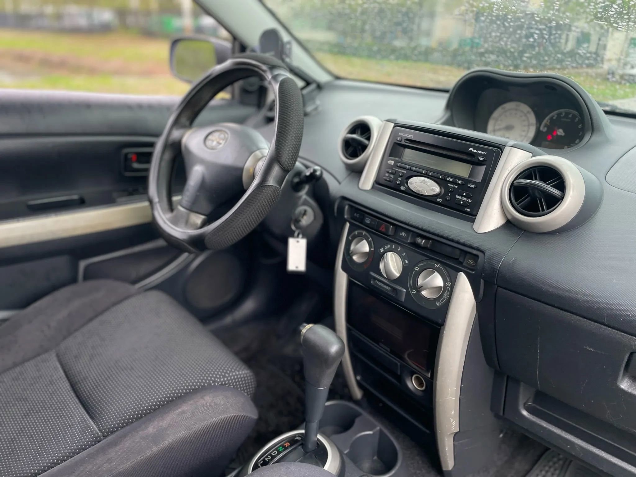 Used 2004 Scion xA image 17