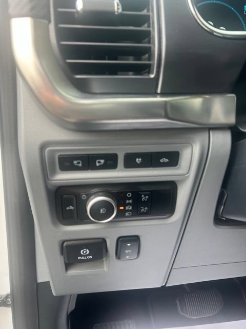Used 2023 Ford F150 Lariat w/ Equipment Group 502A High AWD/4WD image 29