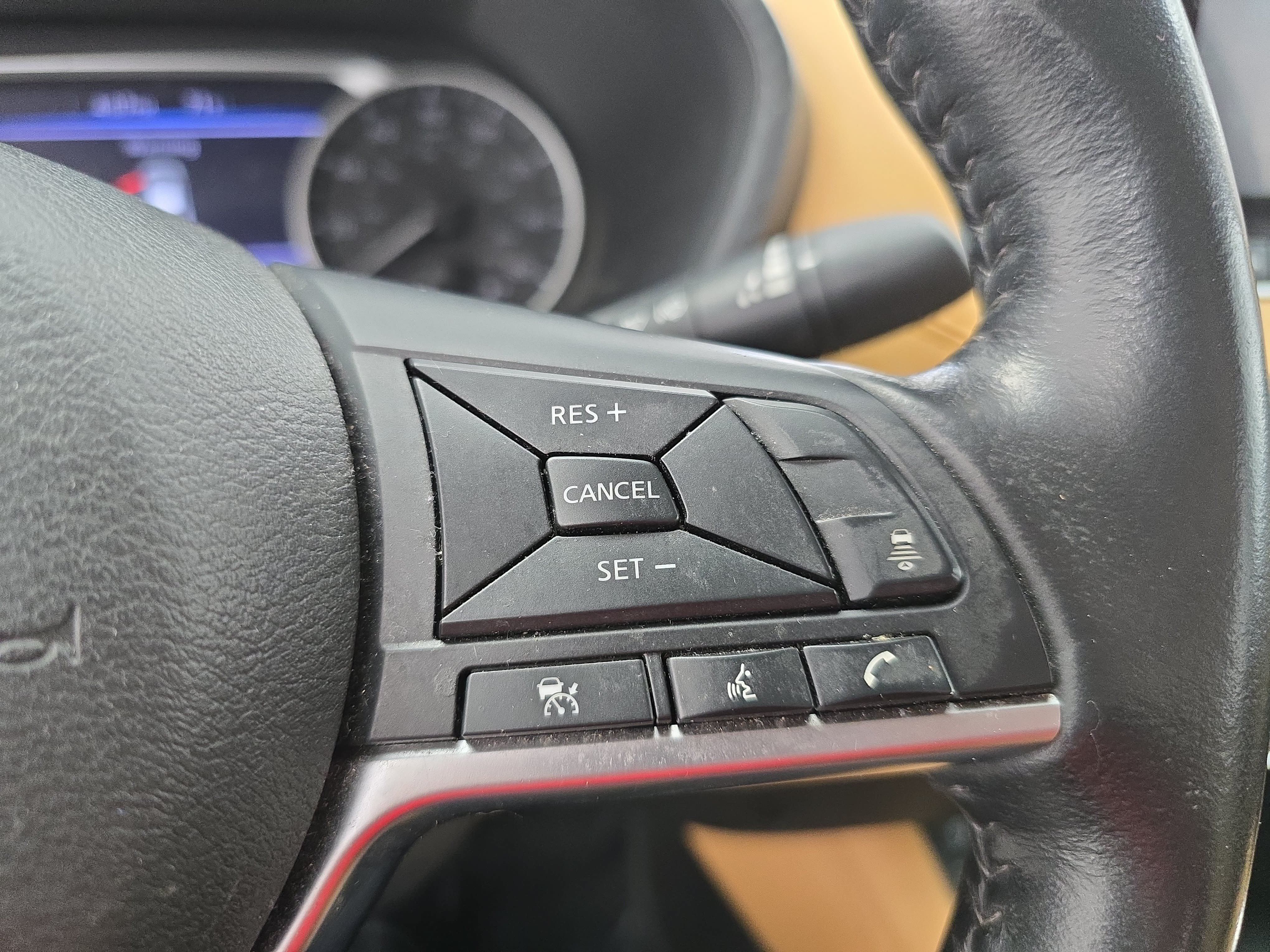 Used 2024 Nissan Sentra SV w/ SV Premium Package FWD image 17