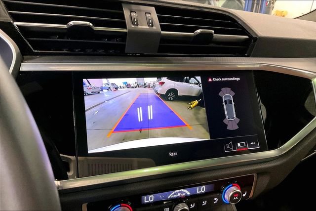 Certified 2023 Audi Q3 2.0T Premium w/ Convenience Package image 20