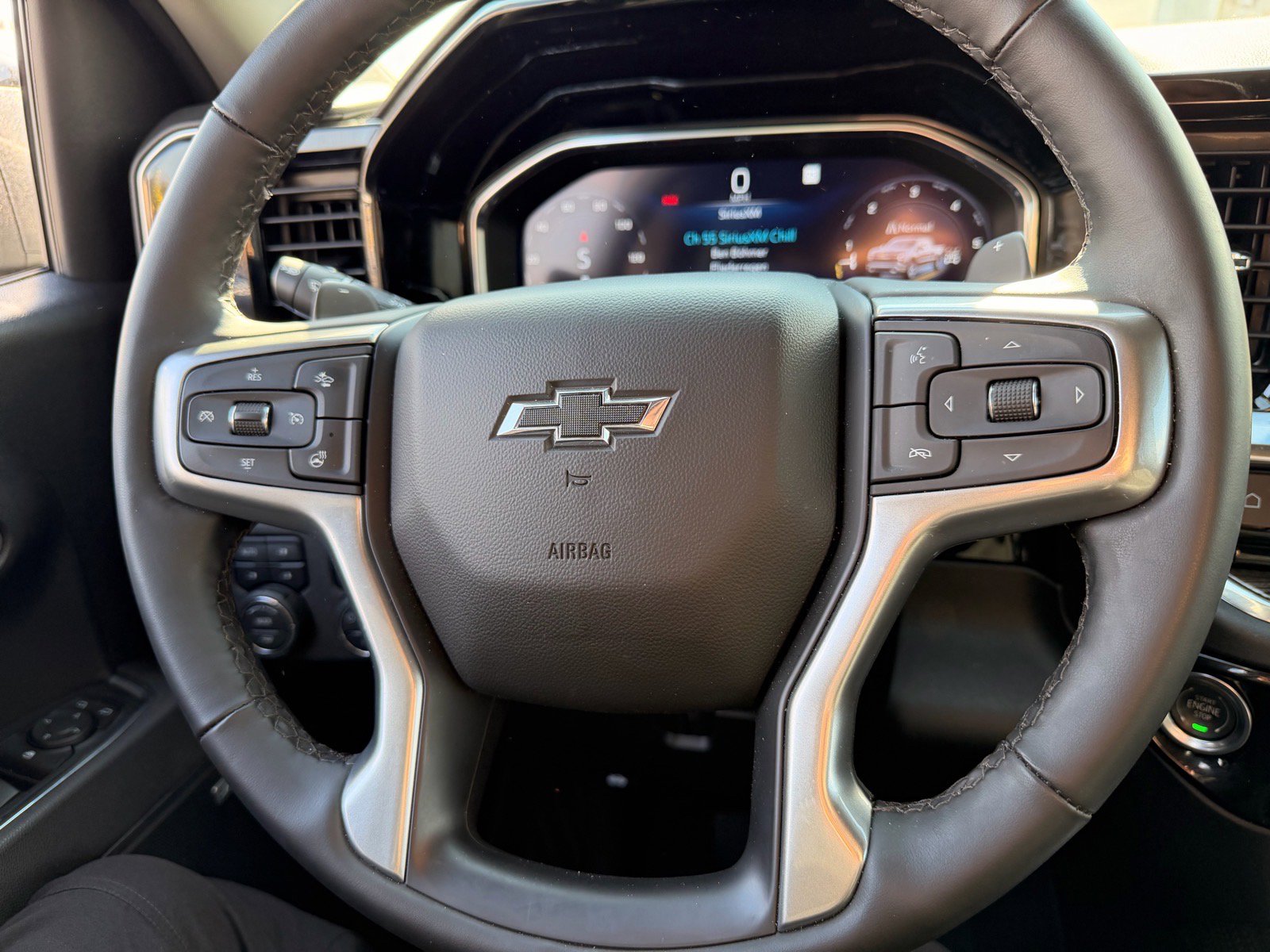 Used 2025 Chevrolet Silverado 1500 RST image 15