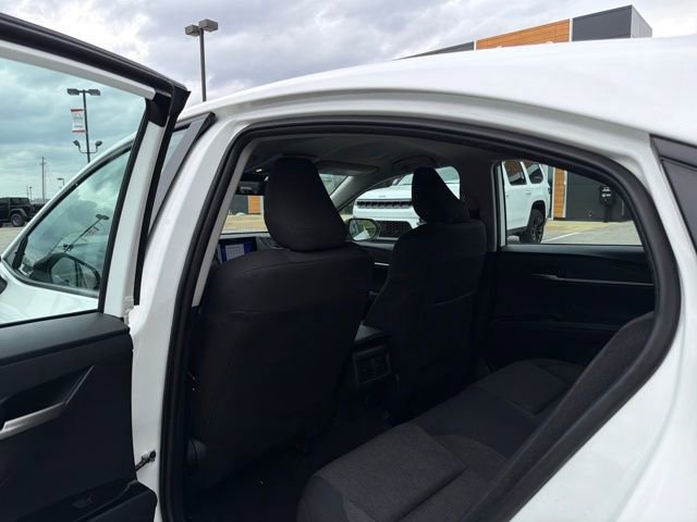 Used 2025 Toyota Camry LE image 20