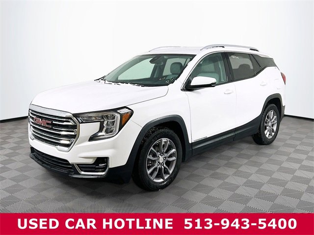 Used 2023 GMC Terrain SLT w/ Infotainment Package II image 2