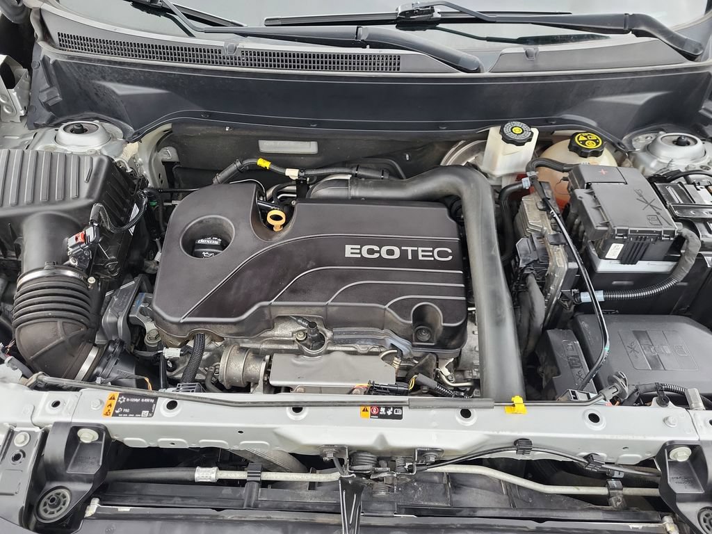 Used 2019 Chevrolet Equinox LS FWD image 16