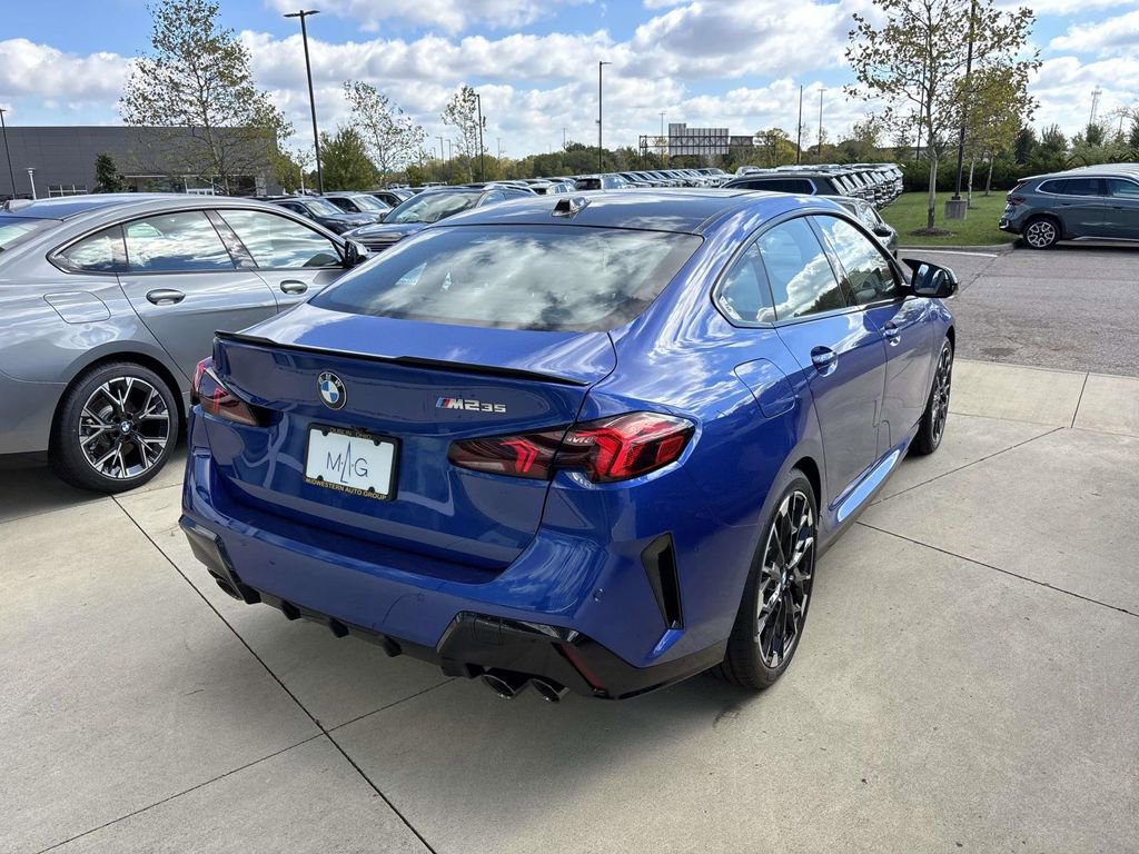 New 2026 BMW M235i xDrive w/ Technology Package image 7