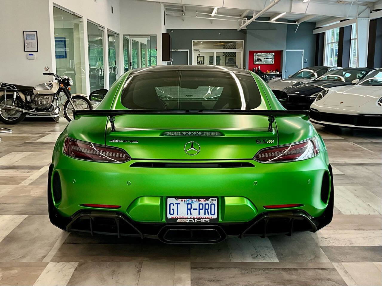 Used 2020 Mercedes-Benz AMG GT R image 14